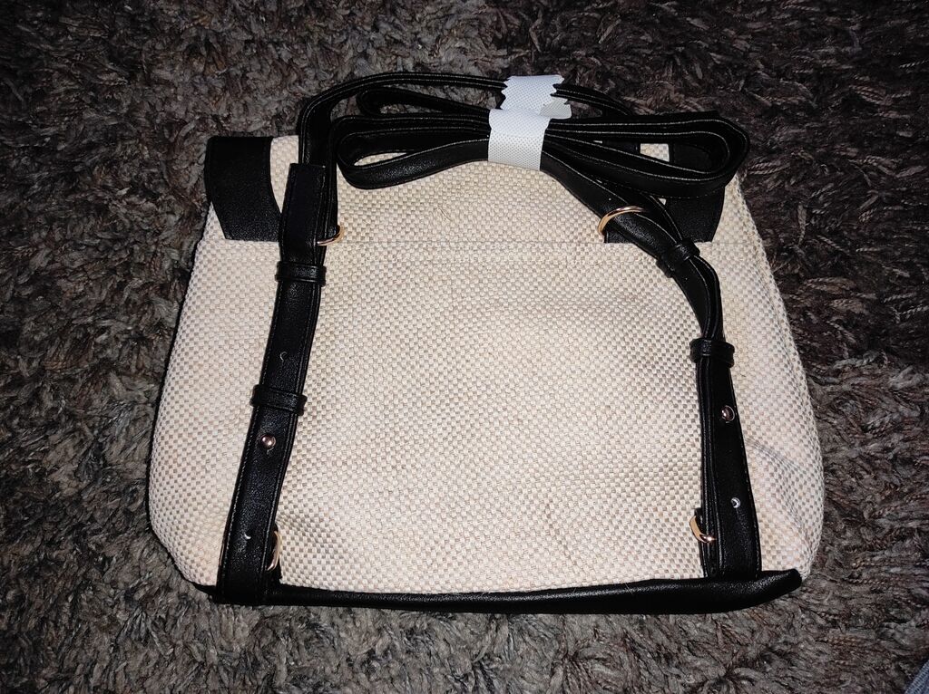 Louis Vuitton LV muska kozna torbica model 21 - KupujemProdajem