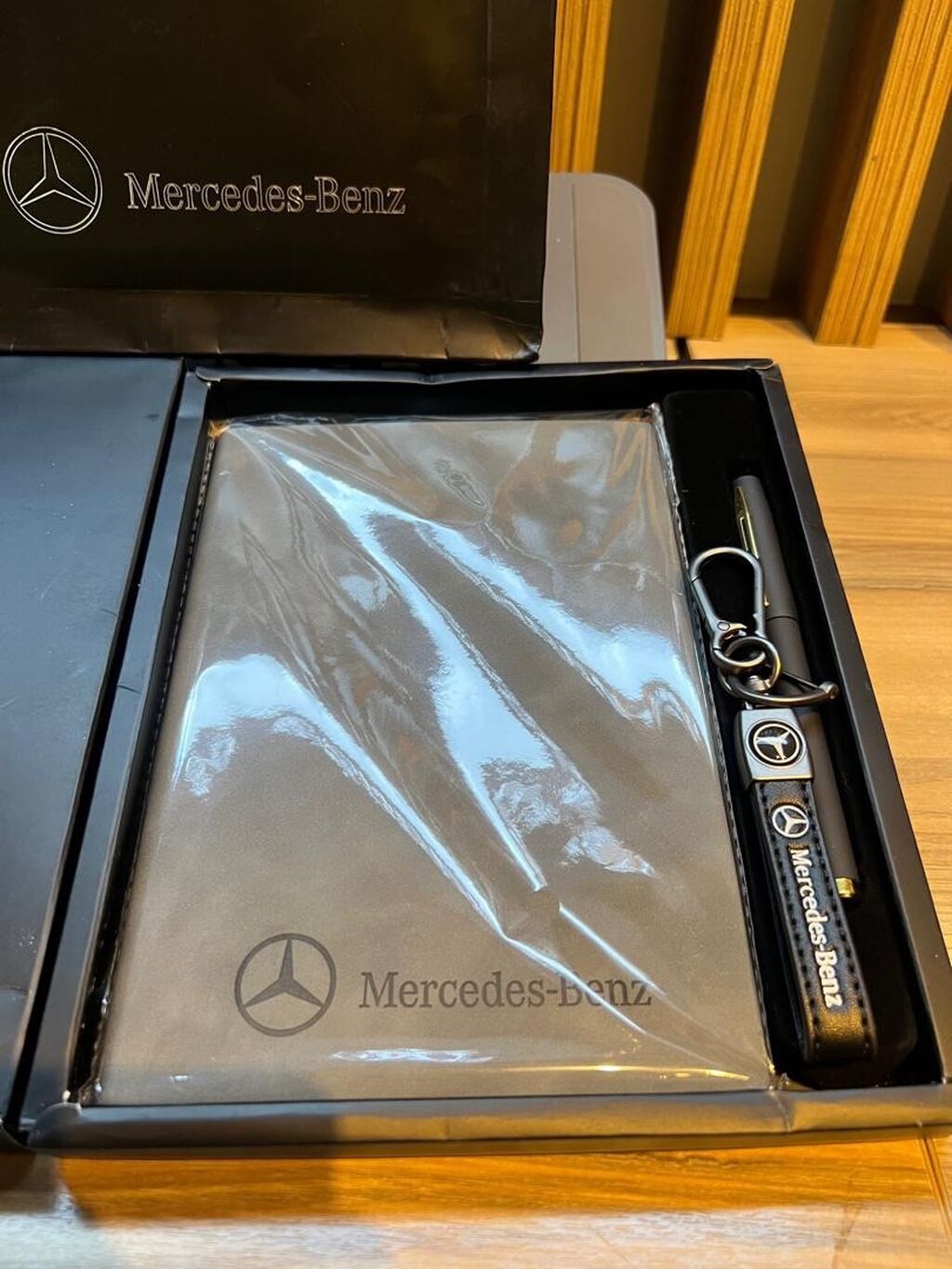 Подарочный набор для любителей Mercedes . В комплекте блокнот, ручка: фото 7