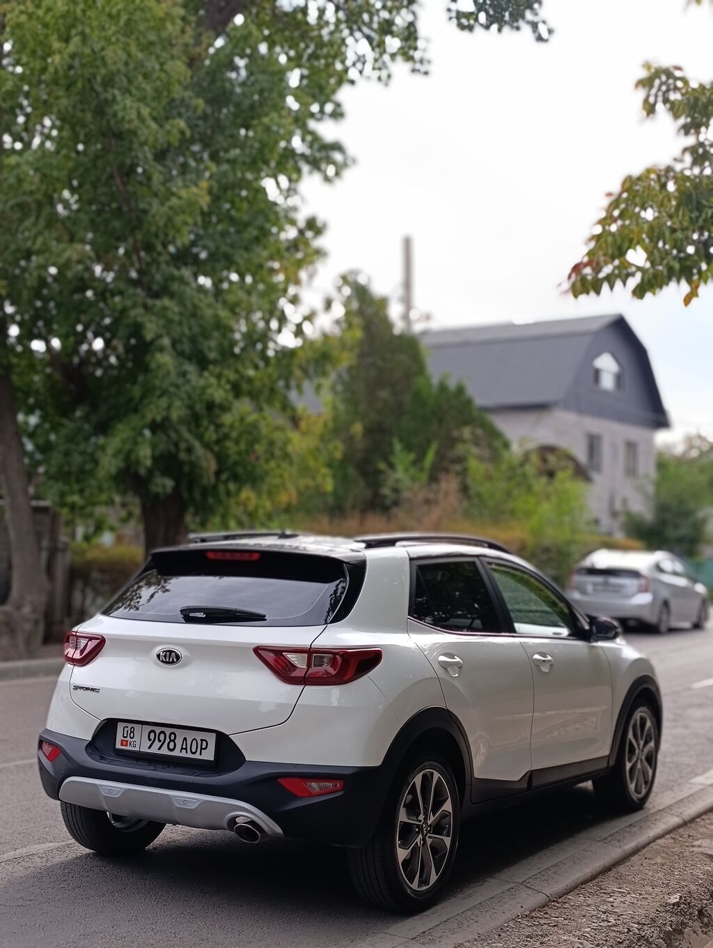 Kia Stonic: 2017 г., 1.4 л, Автомат, Бензин, Кроссовер: фото 4