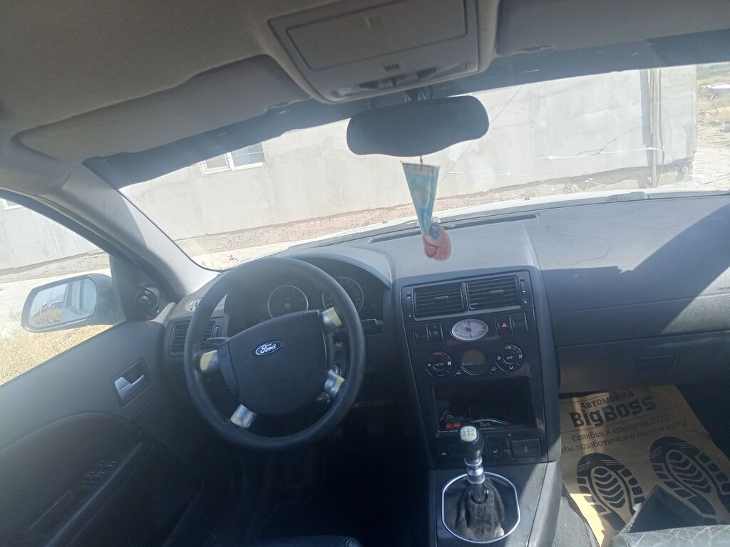 Ford Mondeo: 2003 г., 2 л, Механика, Дизель, Универсал: фото 5