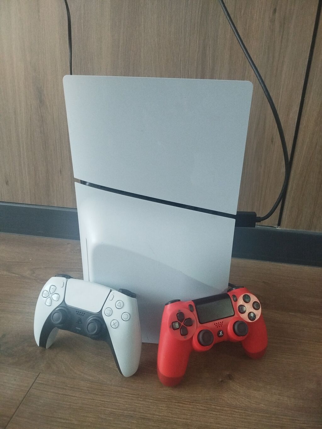 ПРОДАМ В ОТЛИЧНОМ СОСТОЯНИИ, ТОРГ ЕСТЬ. Игровой комплект PlayStation: фото 2