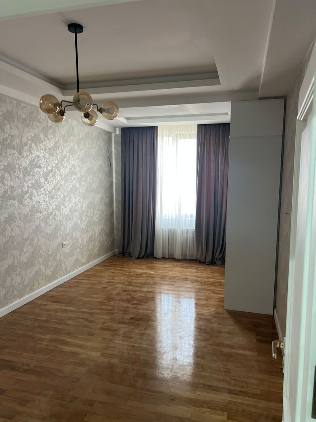 3 otaqlı, Yeni tikili, 105 kv. m