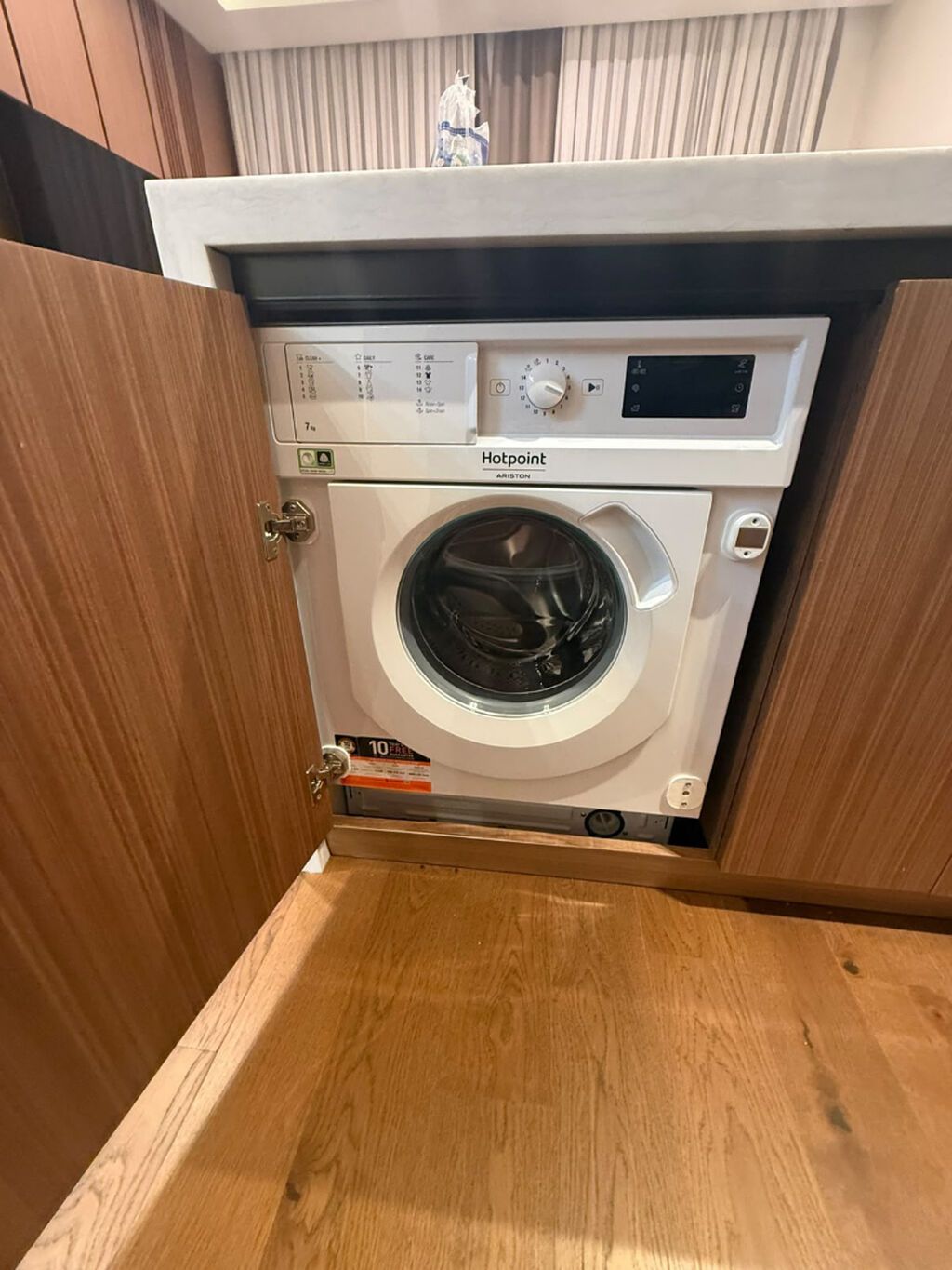3 otaqlı, Yeni tikili, 93 kv. m