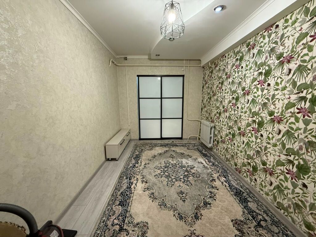 2 комнаты, 45 м², 8 мкр 104 серия, 1 этаж, Евроремонт: фото 7