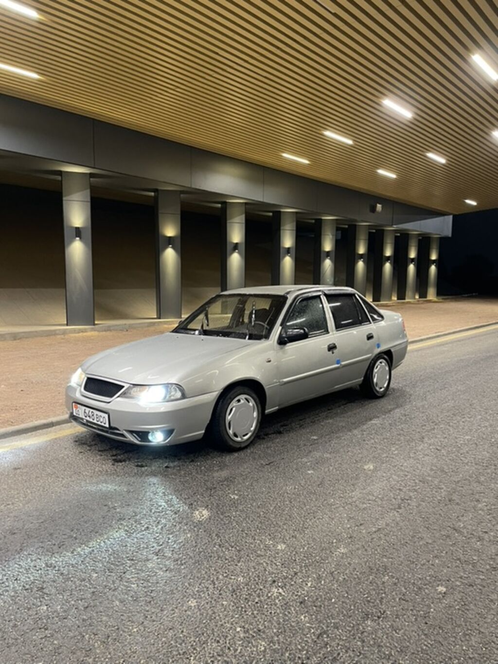 Daewoo Nexia: 2008 г., 1.6 л, Механика, Бензин, Седан: фото 3