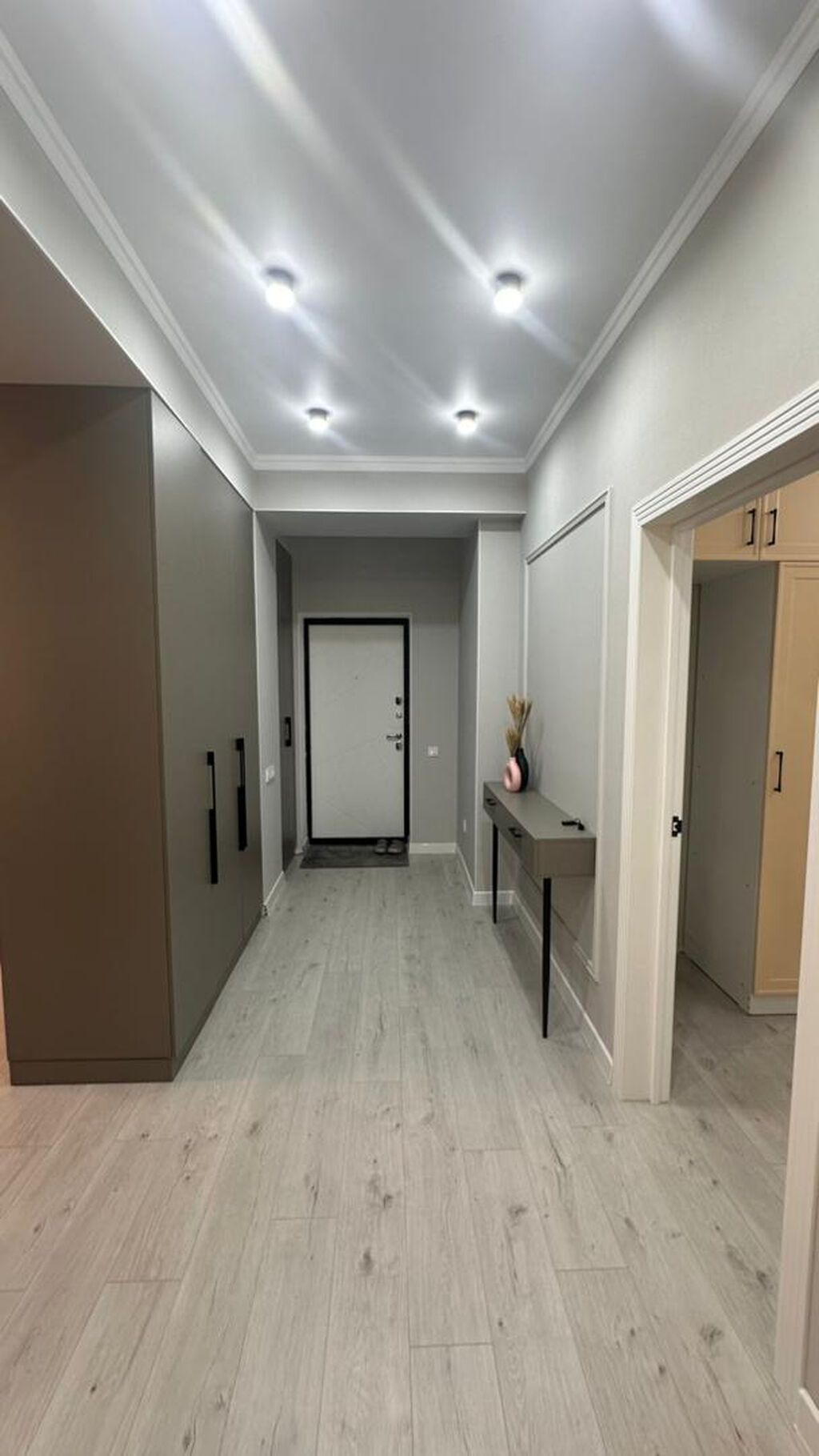 3 комнаты, 85 м², Элитка, 14 этаж, Евроремонт — фото 3