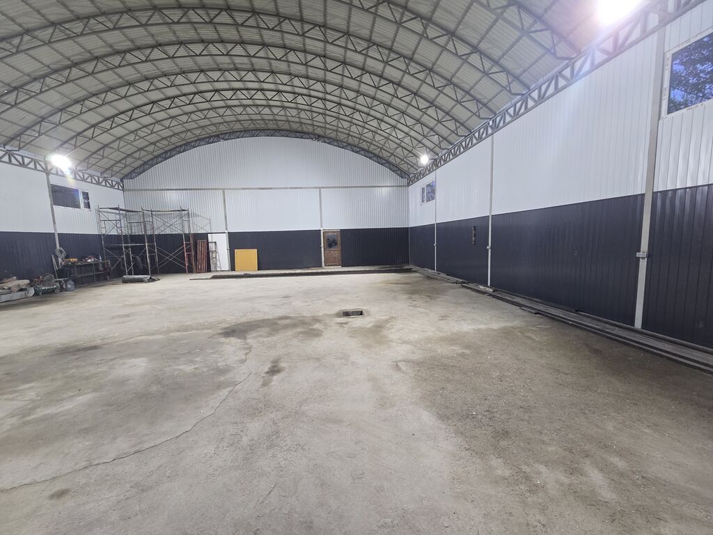 Цена: 1. ангар 180000 2. 2гис Бегматова 57: фото 2