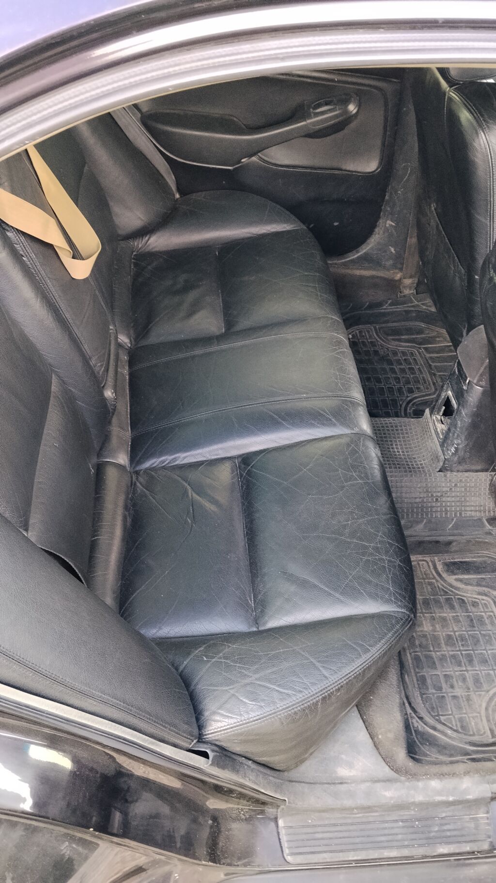 Honda Accord: 1999 г., Механика, Седан: фото 5
