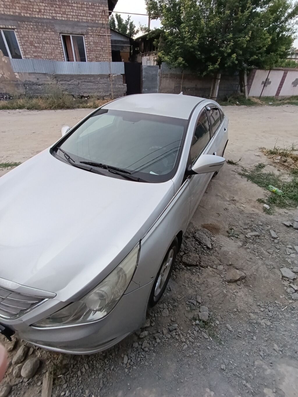 Hyundai Sonata: 2011 г., 2 л, Автомат, Газ, Седан: фото 2