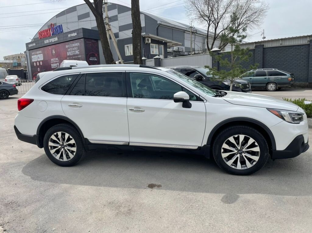 Subaru Outback: 2018 г., 2.5 л, Автомат, Бензин, Кроссовер: фото 4