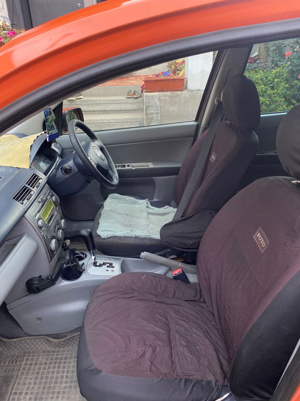 Mazda Demio: 2002 г., 1.5 л, Автомат, Бензин, Хэтчбэк: фото 3