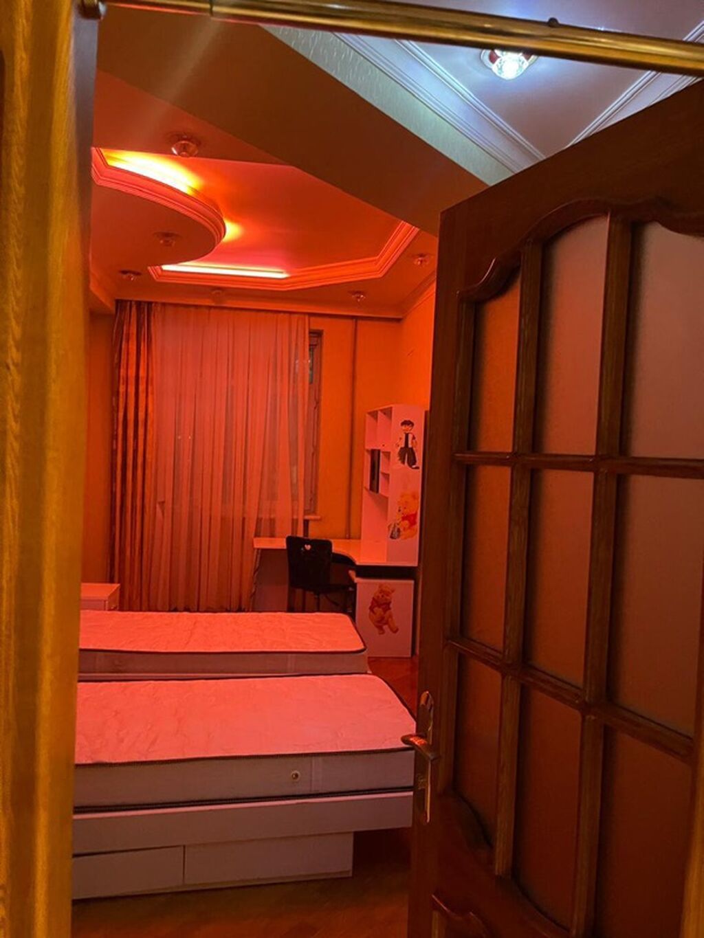Bakı, Yeni Yasamal, 3 otaqlı, Köhnə tikili, m. İnşaatçılar, 117 kv. m