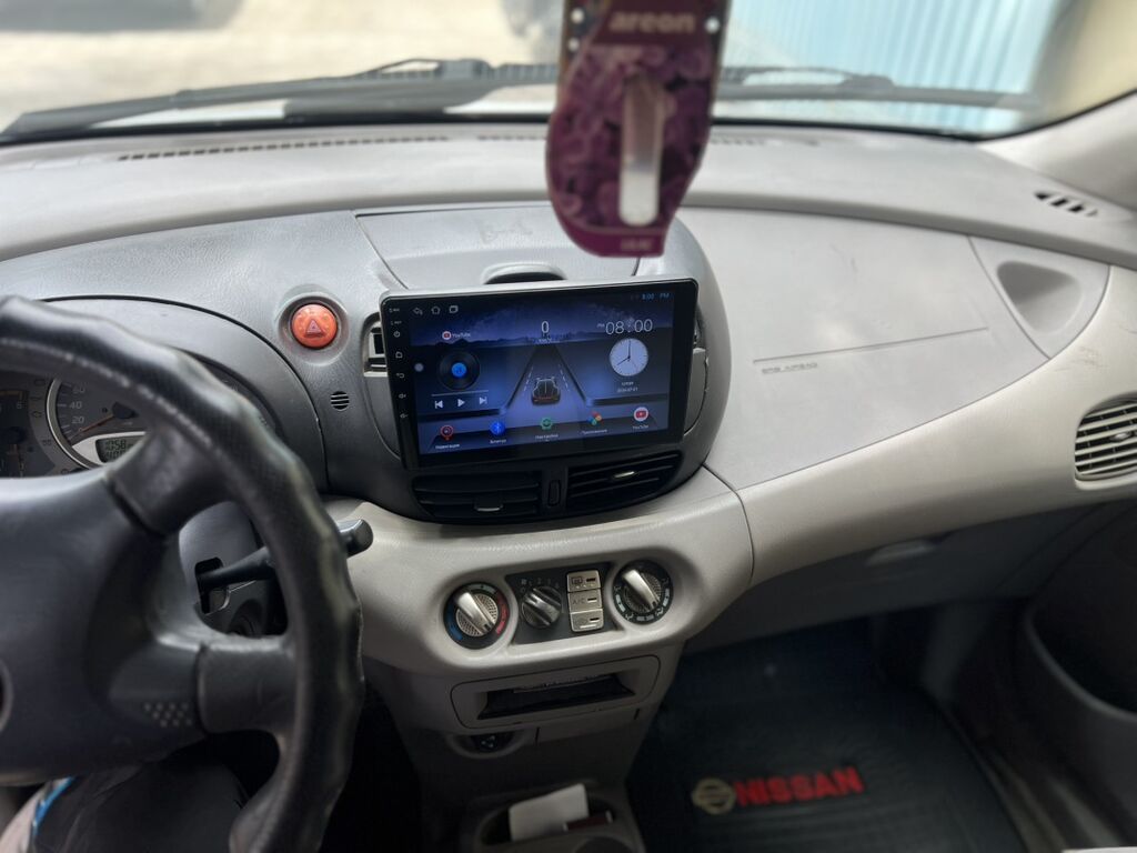 Nissan Almera Tino: 2000 г., 2.2 л, Механика, Дизель, Минивэн: фото 7