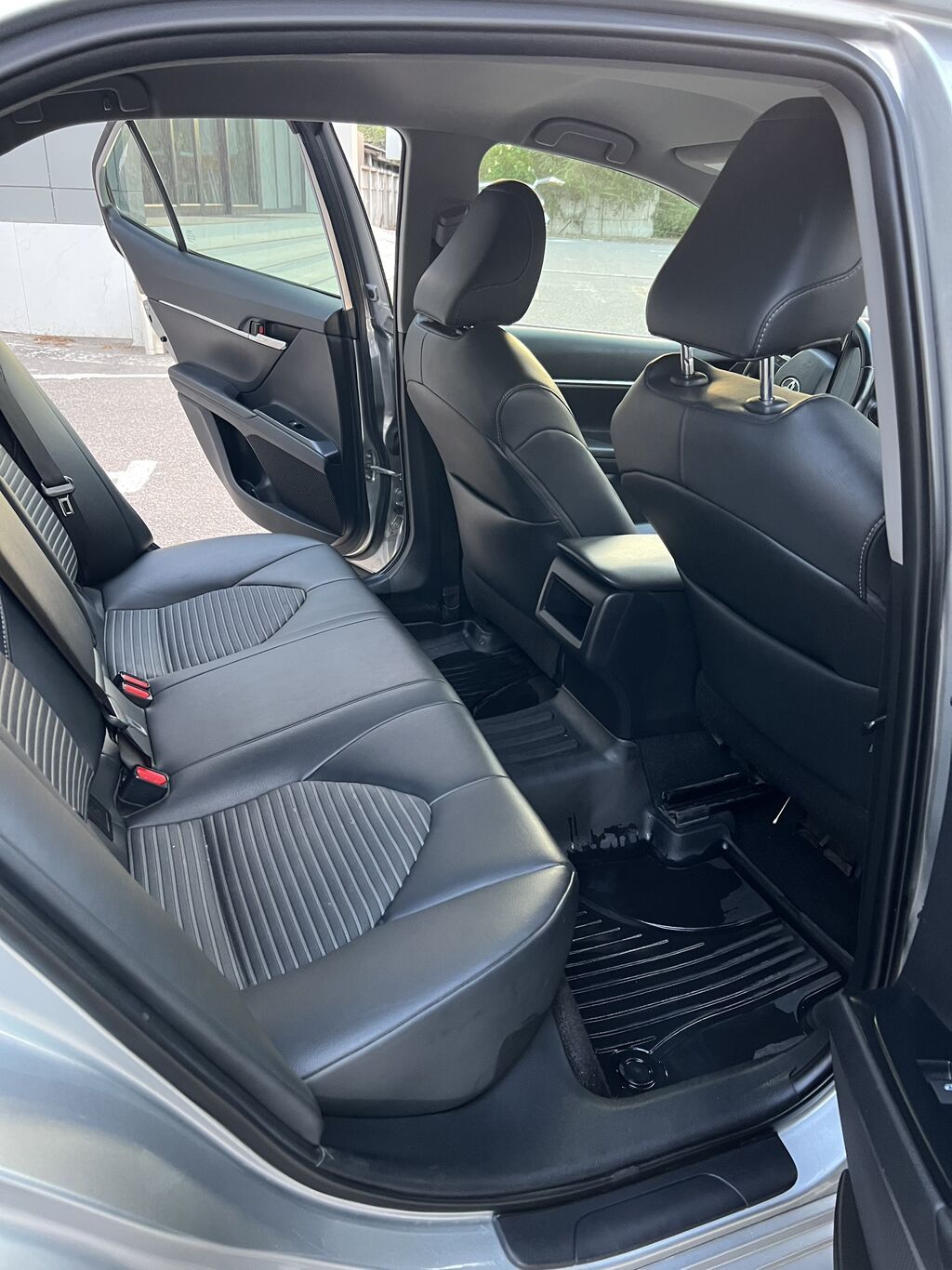 Toyota Camry: 2019 г., 2.5 л, Автомат, Бензин, Седан: фото 5