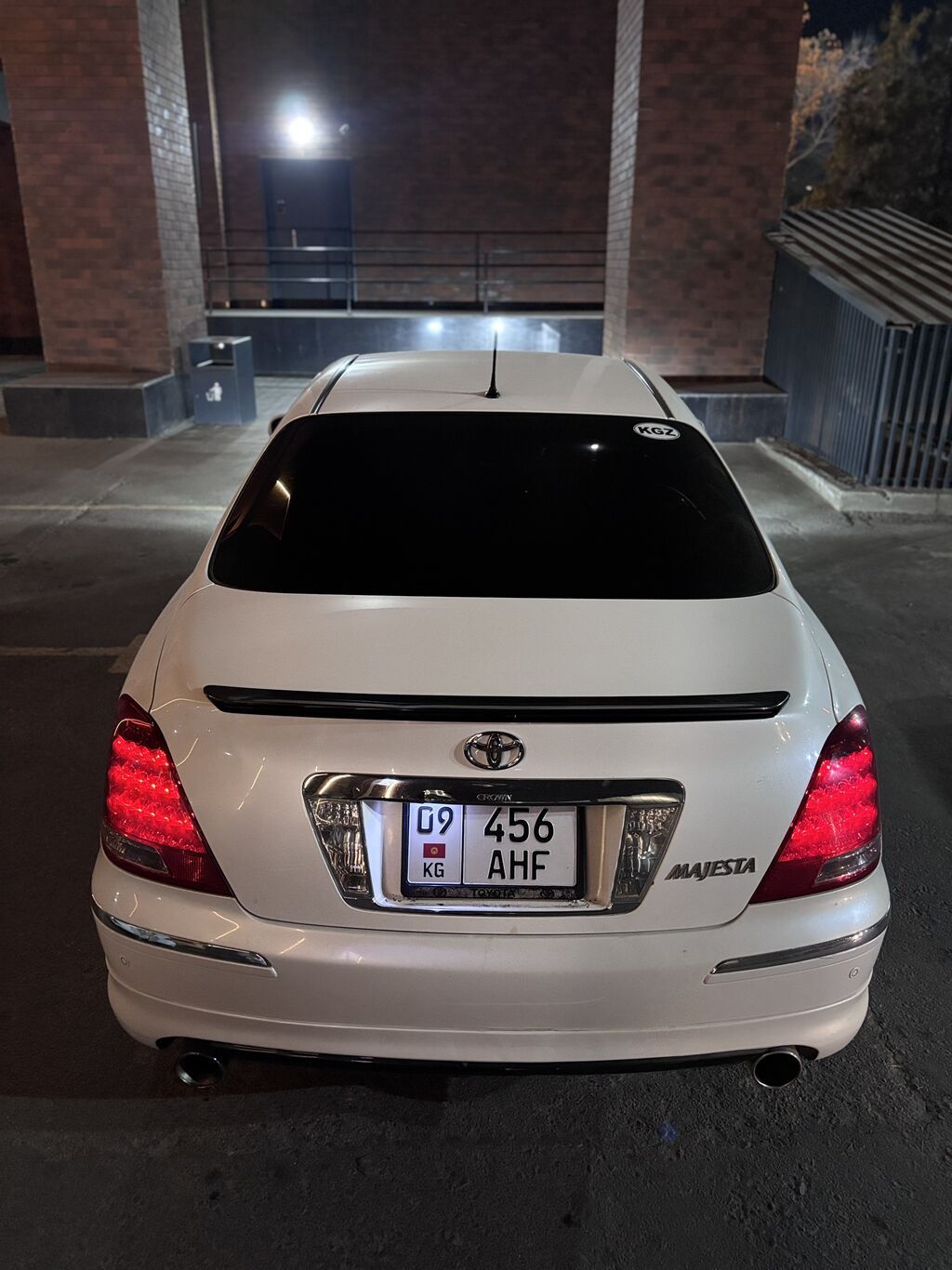 Toyota Majesta: 2005 г., Седан: фото 2