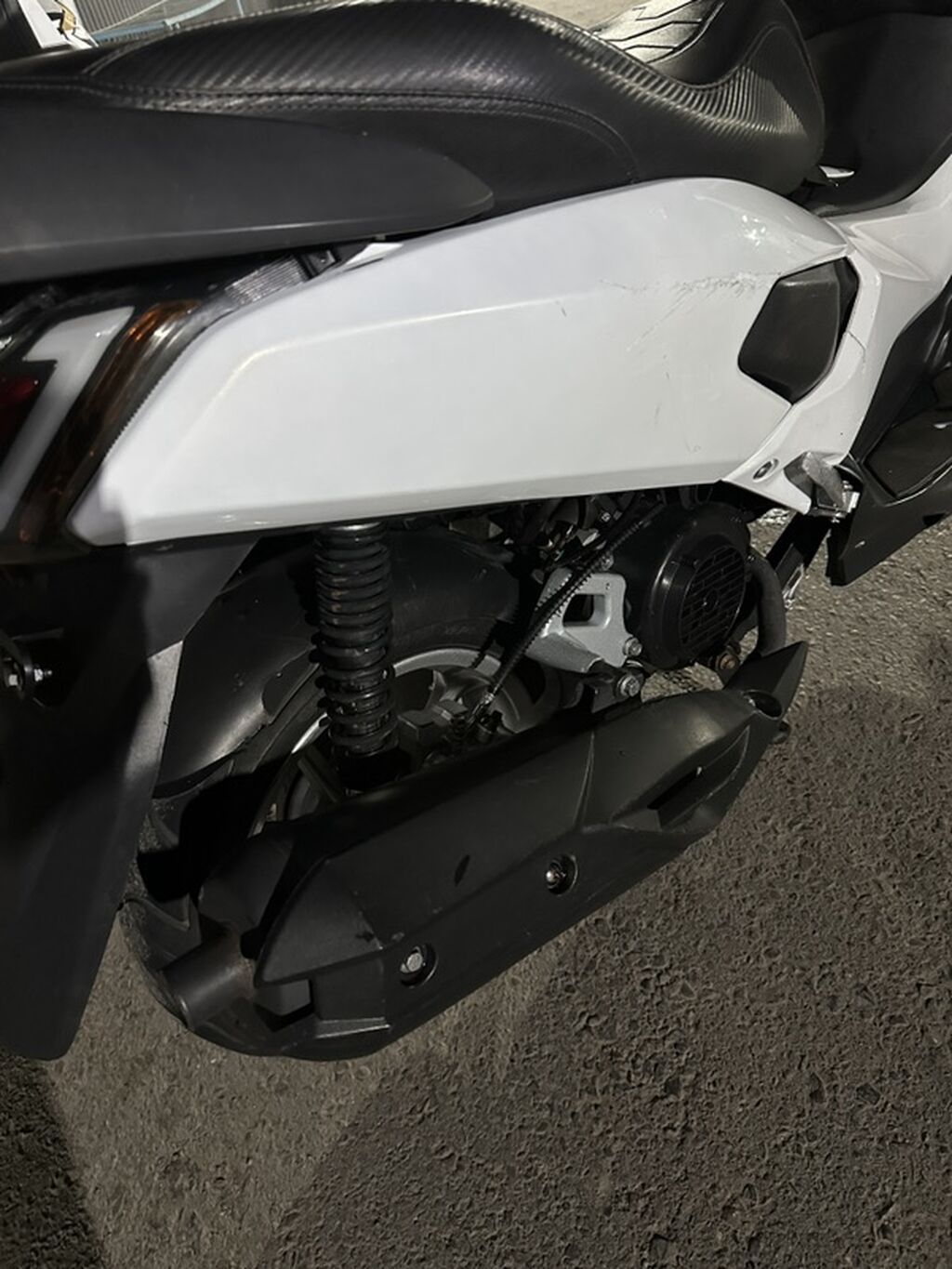 ПРОДАЁТСЯ NMAX 150 КУБ Почти заводское состояние Вложений НЕ: фото 6