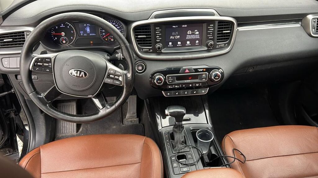 Kia Sorento: 2018 г., 2.2 л, Автомат, Дизель, Кроссовер: фото 4