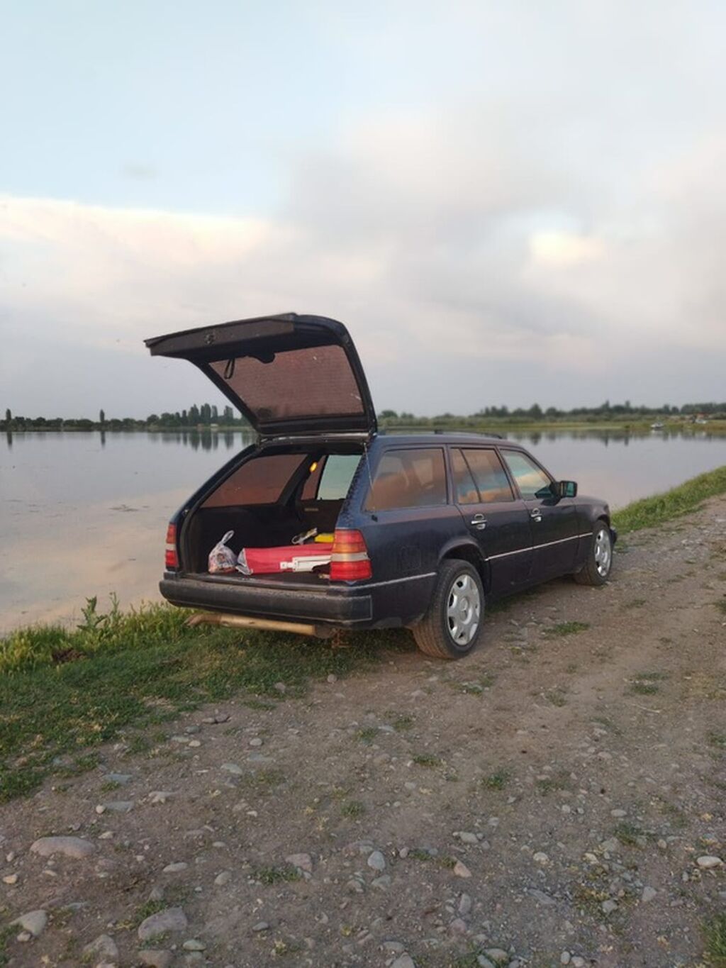 Mercedes-Benz W124: 1995 г., 2.8 л, Механика, Бензин, Универсал: фото 5