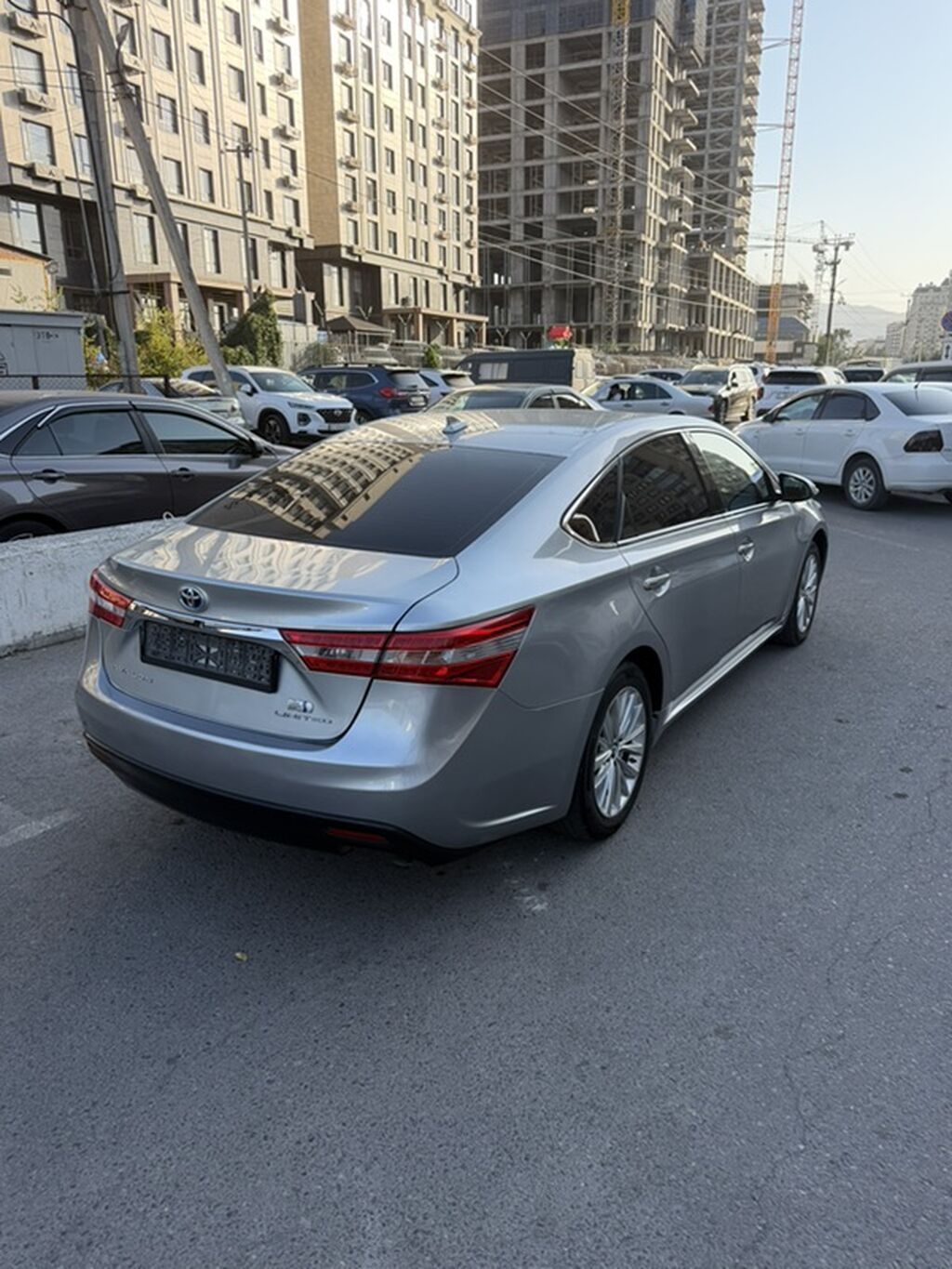 Toyota Avalon: 2018 г., 2.5 л, Автомат, Гибрид, Седан: фото 3