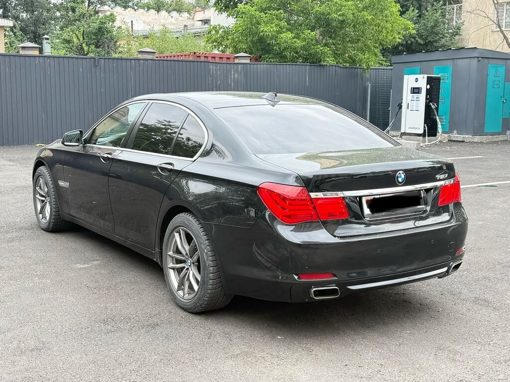 BMW 7 series: 2009 г., 4.4 л, Автомат, Бензин, Седан: фото 4