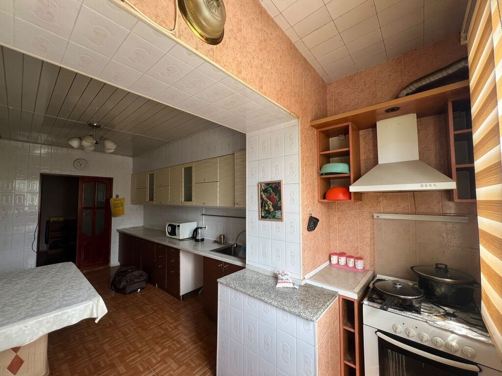 3 комнаты, 8 мкр Риэлтор, Без животных, от 1 года, С мебелью полностью: фото 7