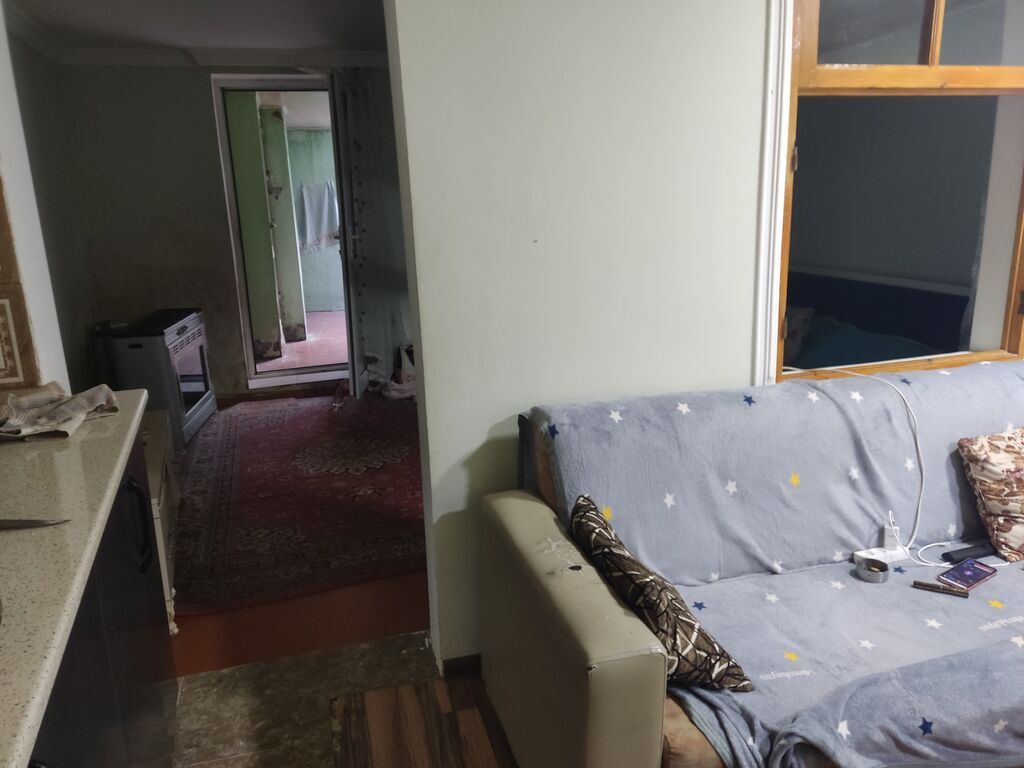 Makler deyilem xirdalanda cume mescidi terefde xanım otaq yoldasi
