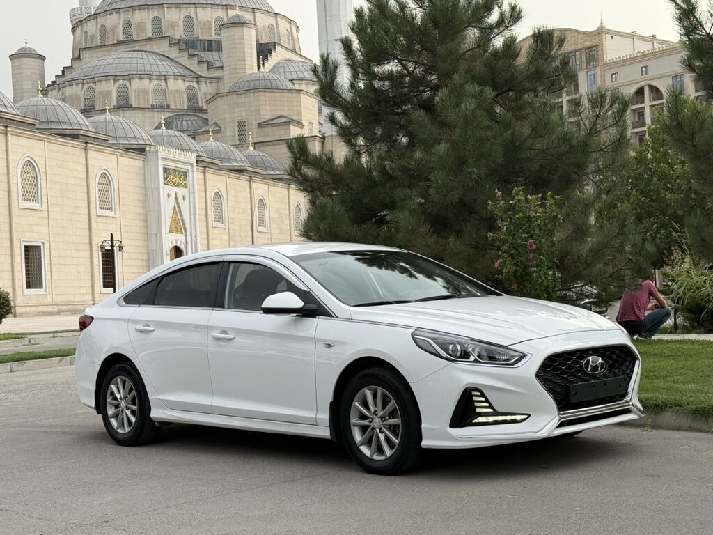 Hyundai Sonata: 2021 г., 2 л, Автомат, Газ, Седан: фото 4