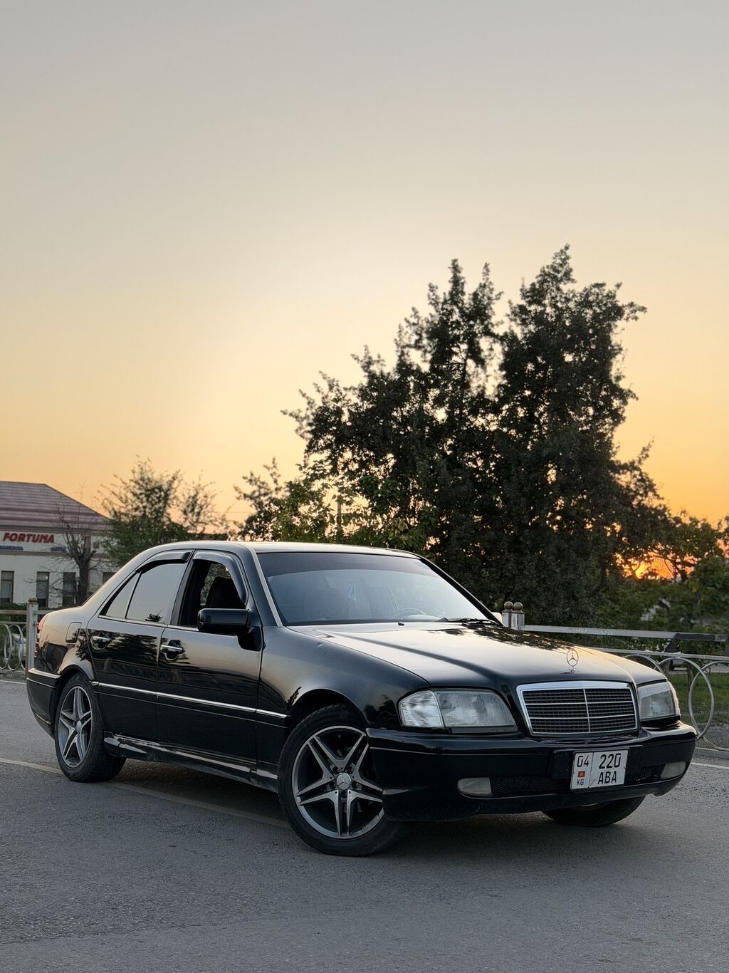 Mercedes-Benz C-Class: 1999 г., 2.2 л, Автомат, Газ, Седан: фото 3