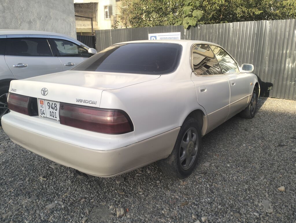 Toyota Windom: 1995 г., 2.5 л, Автомат, Бензин, Седан: фото 2