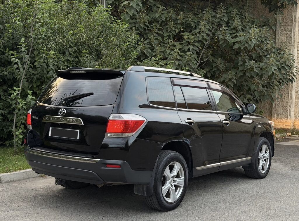Toyota Highlander: 2010 г., 3.5 л, Автомат, Бензин, Кроссовер: фото 6