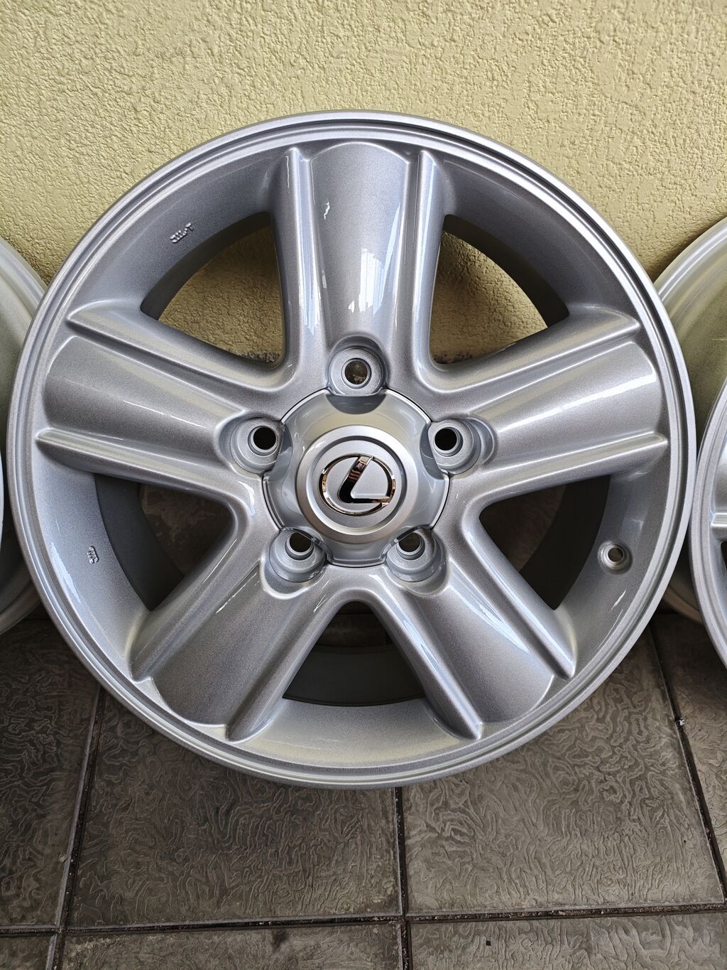 Литые Диски R 18 Toyota, Комплект, отверстий - 5, Б/у: фото 3