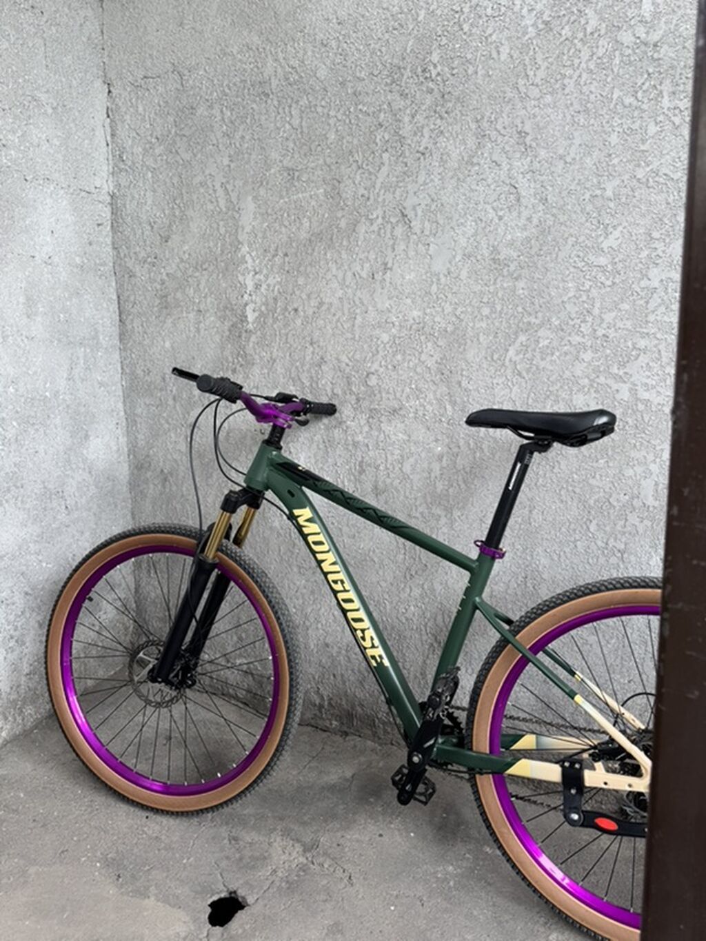 Горный велосипед Mongoose MTB (хардтейл) с фирменным кастомом: фото 5