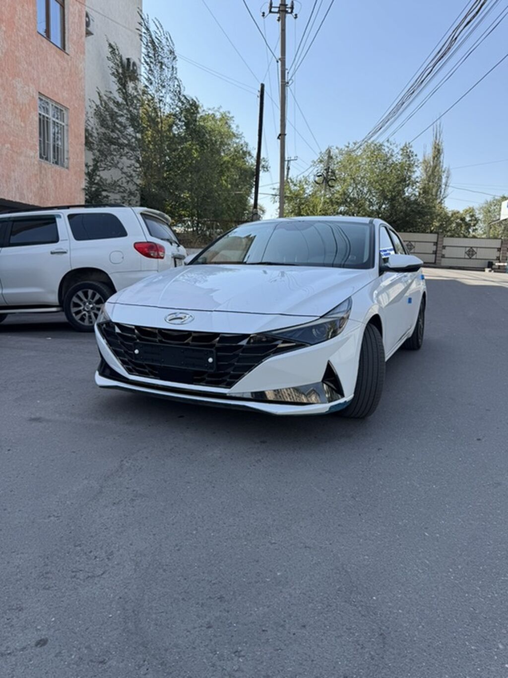 Hyundai Avante: 2021 г., 1.6 л, Гибрид, Седан: фото 1