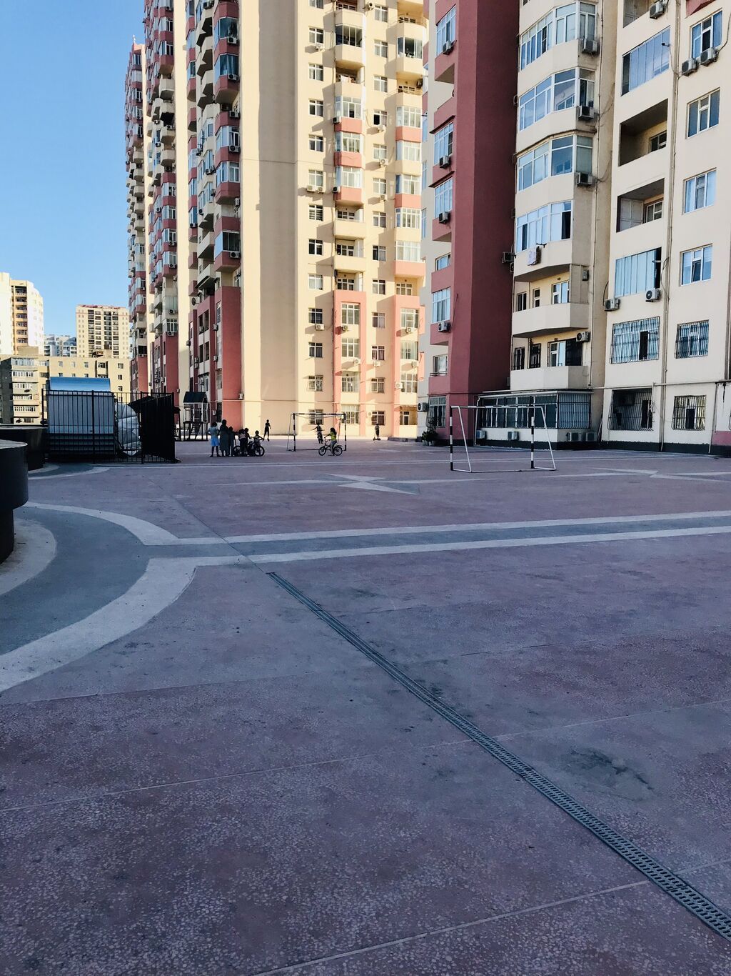 Yasamal, 5 otaqlı, Yeni tikili, m. İnşaatçılar, 250 kv. m