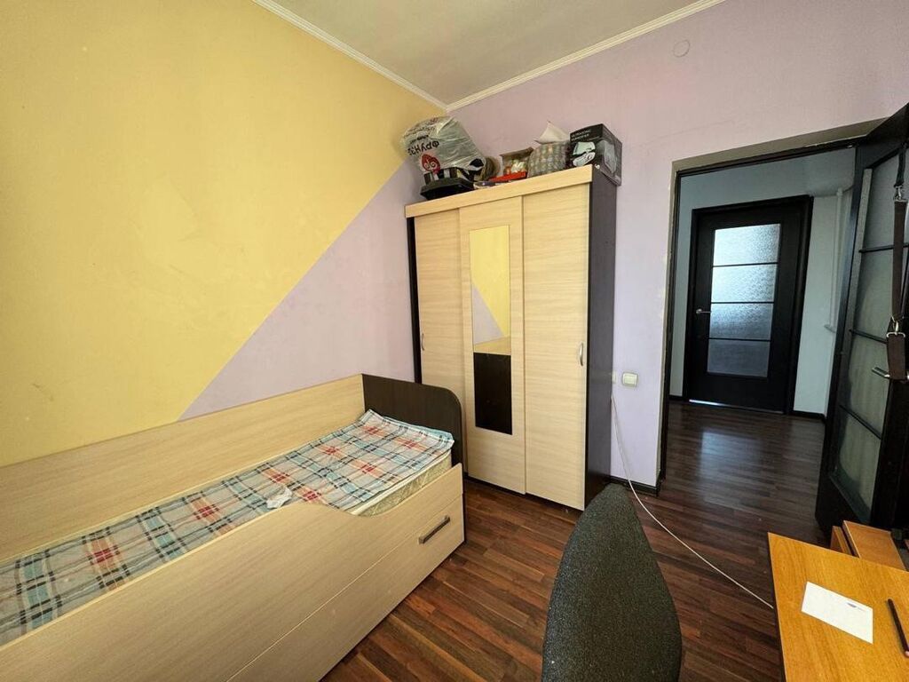 4 комнаты, 140 м², 4 соток, Бишкек, Достук мкр Агентство недвижимости: фото 2