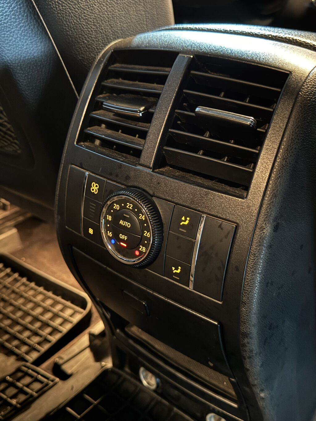 Mercedes-Benz ML-Class: 2006 г., 3.5 л, Автомат, Бензин, Кроссовер: фото 8
