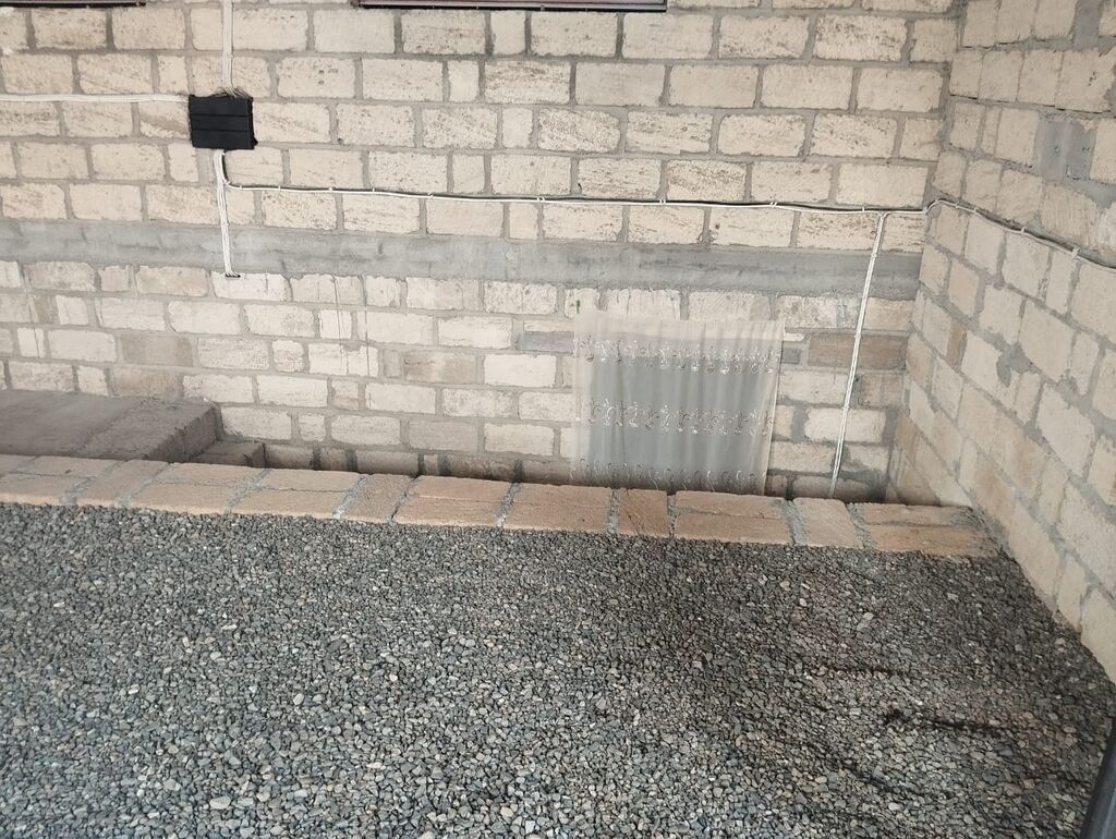 3 otaqlı, 600 kv. m, Yeni təmirli