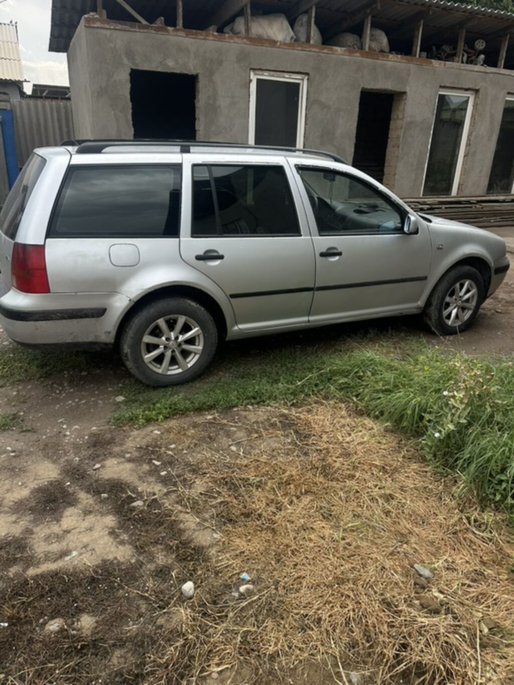 Volkswagen Golf Variant: 2002 г., 1.6 л, Автомат, Бензин, Универсал: фото 3