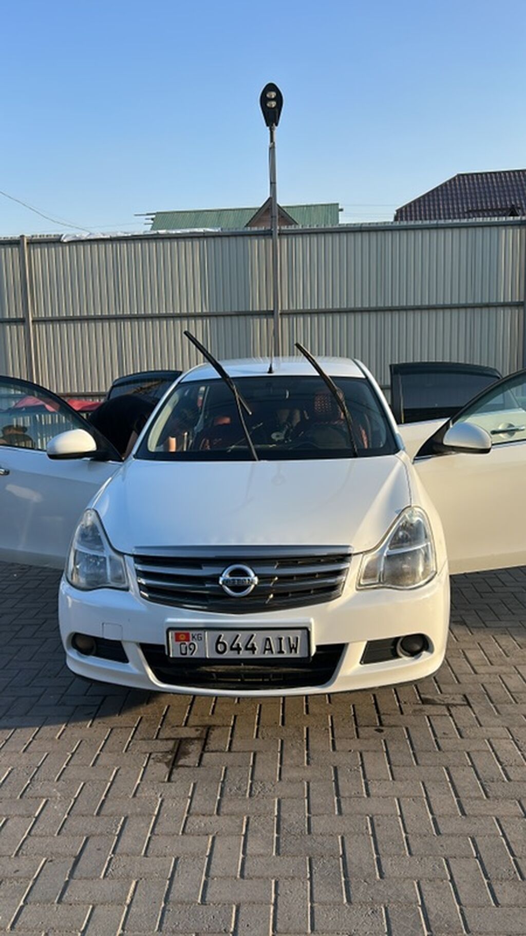 Nissan Almera: 2018 г., 1.6 л, Автомат, Газ, Седан: фото 3
