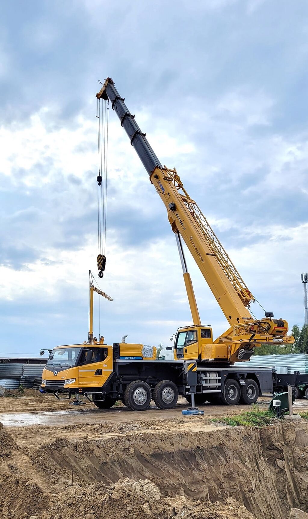 Услуги автокранов 16т 25т 35т 55т -длина стрелы от 32-до 66м: фото 2