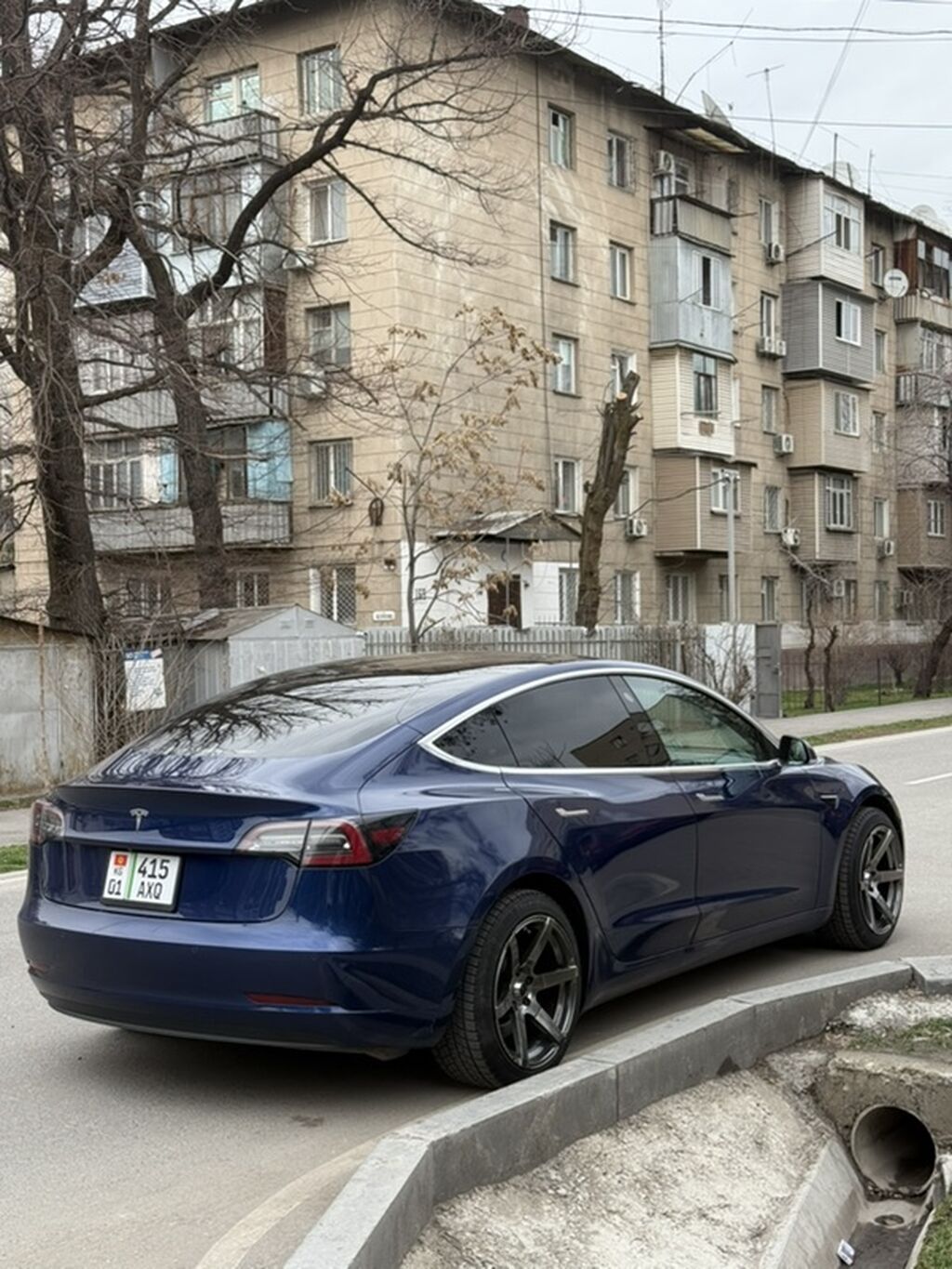 Tesla Model 3: 2018 г., Электромобиль, Седан: фото 2