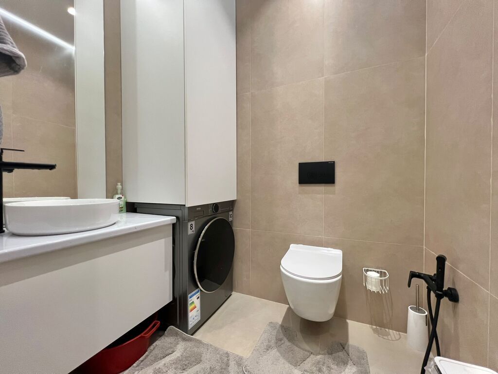 3 комнаты, 118 м², Элитка, 5 этаж, Дизайнерский ремонт