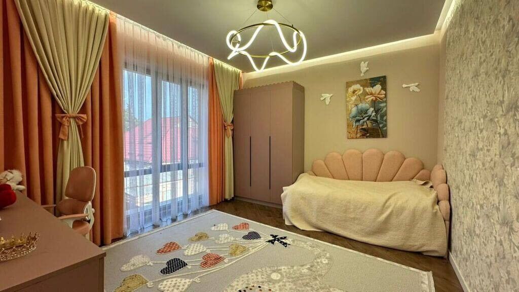 Шикарный дом в ж/м Киргизия‑1 - Участок: 10 соток - Дом: 250 м² - 10: фото 6