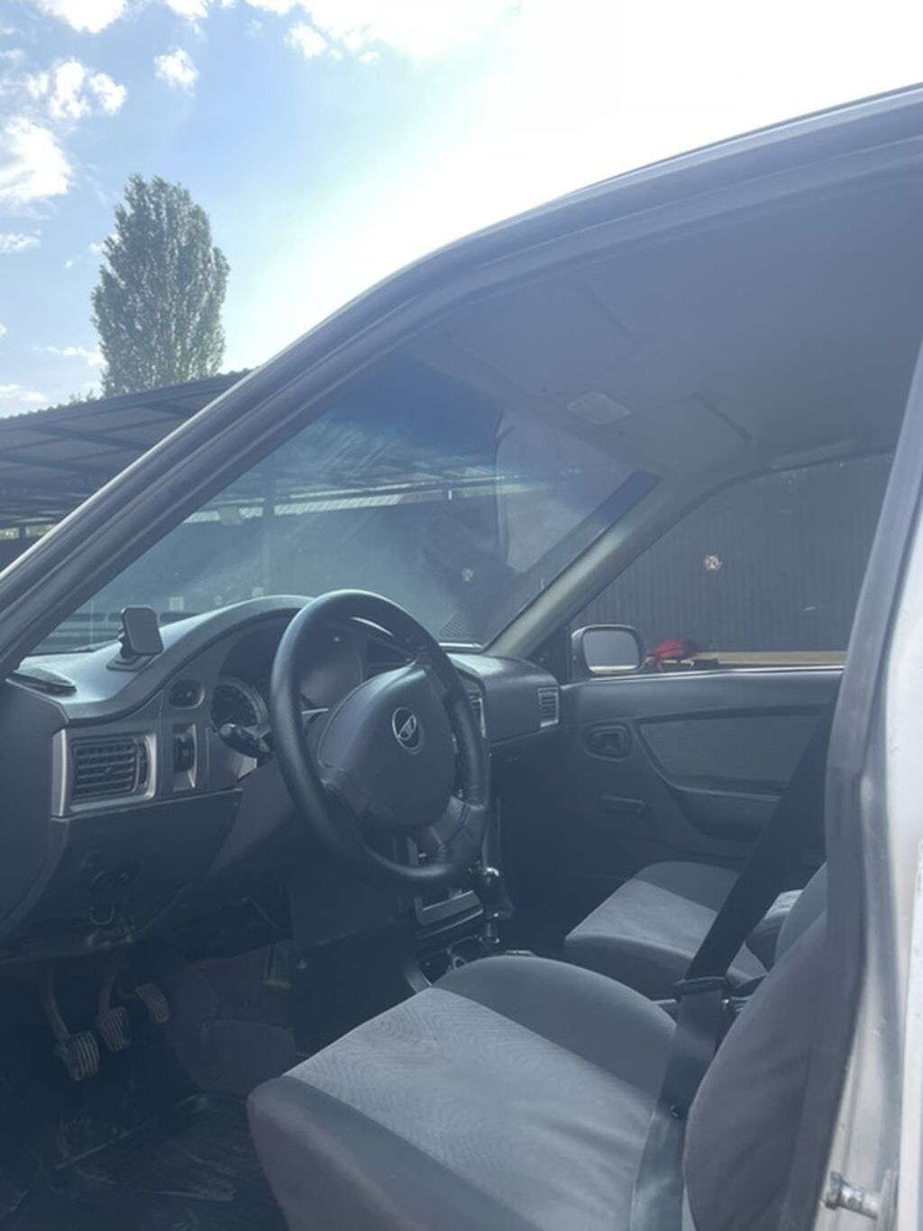 Daewoo Nexia: 2011 г., 1.6 л, Механика, Бензин, Седан: фото 4