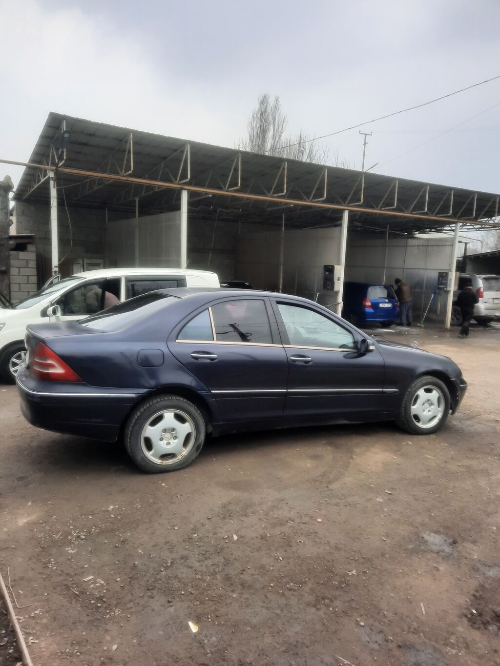Mercedes-Benz C-Class: 2000 г., 3.2 л, Автомат, Газ, Седан: фото 4