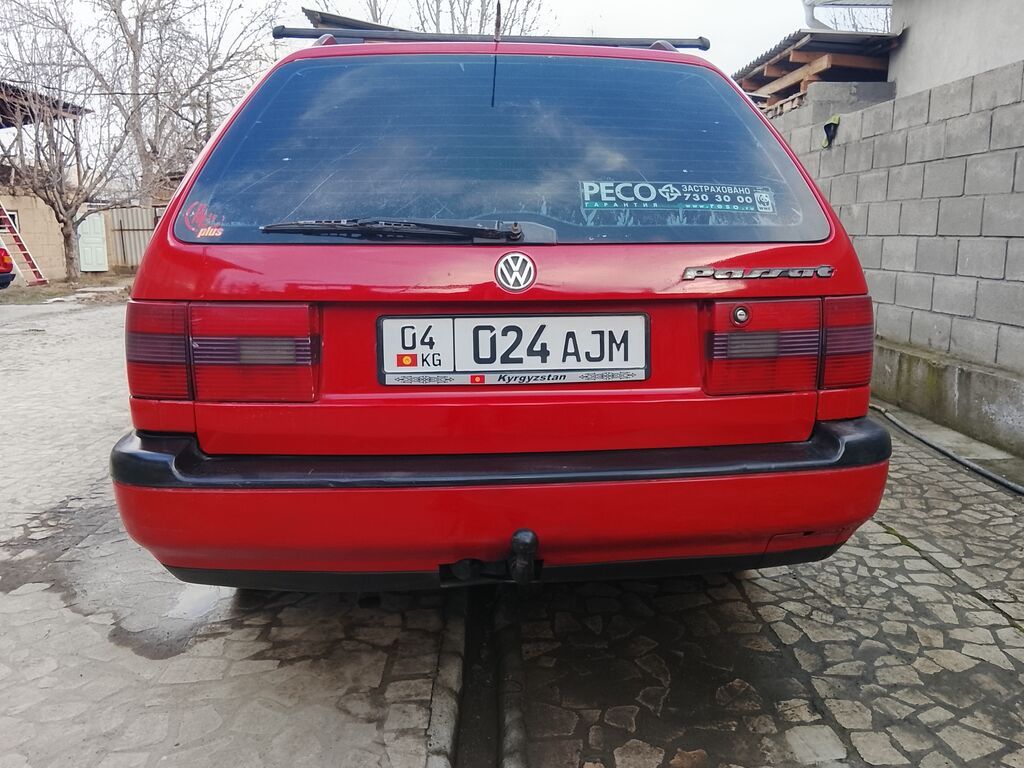 Volkswagen Passat Variant: 1994 г., 1.8 л, Механика, Бензин, Универсал: фото 6