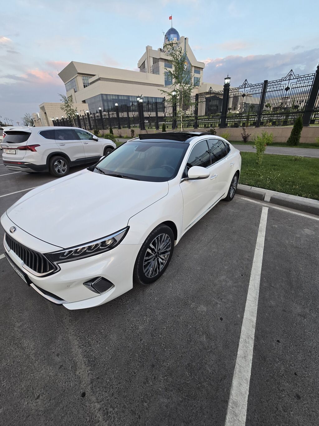 Kia K7: 2019 г., 3 л, Автомат, Газ, Седан: фото 2