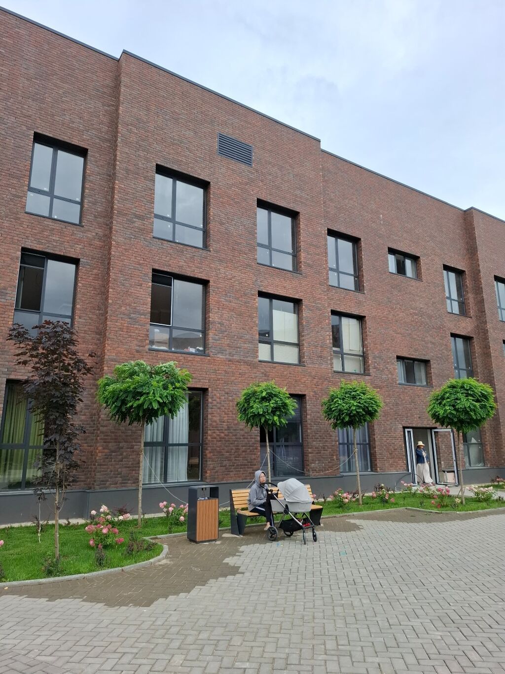 1 комната, 28 м², Элитка, 1 этаж, Евроремонт: фото 2