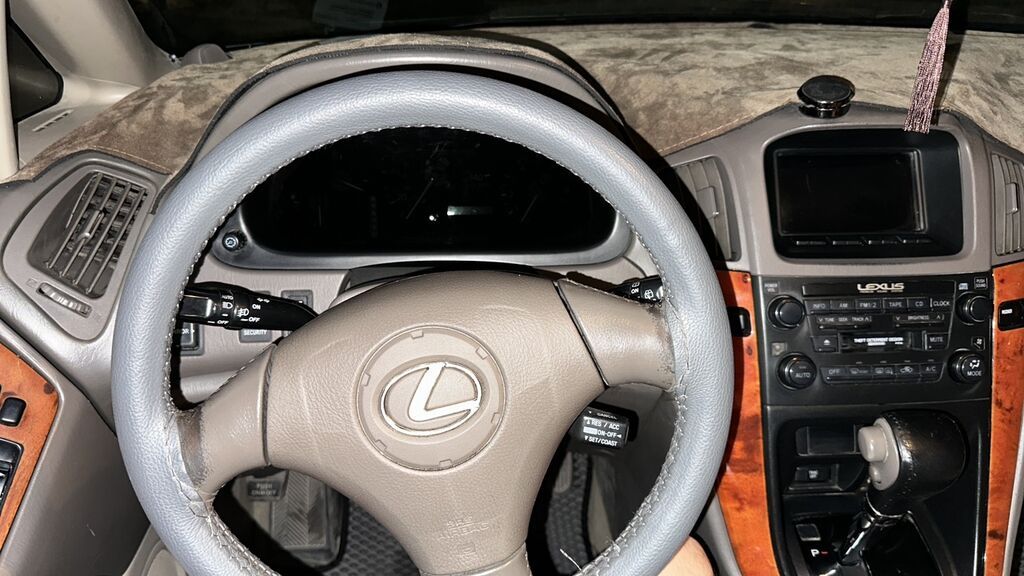 Lexus RX: 2001 г., 3 л, Автомат, Газ, Кроссовер: фото 4