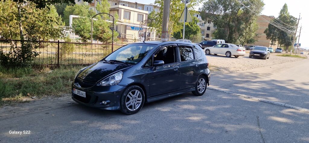 Honda Fit: 2007 г., 1.5 л, Автомат, Бензин, Хэтчбэк: фото 8